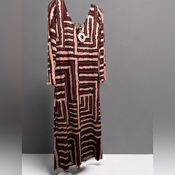 NWT Women’s Bohemian Style Casual Maxi Beach Dress Multi Color Size M - Picture 4 of 7